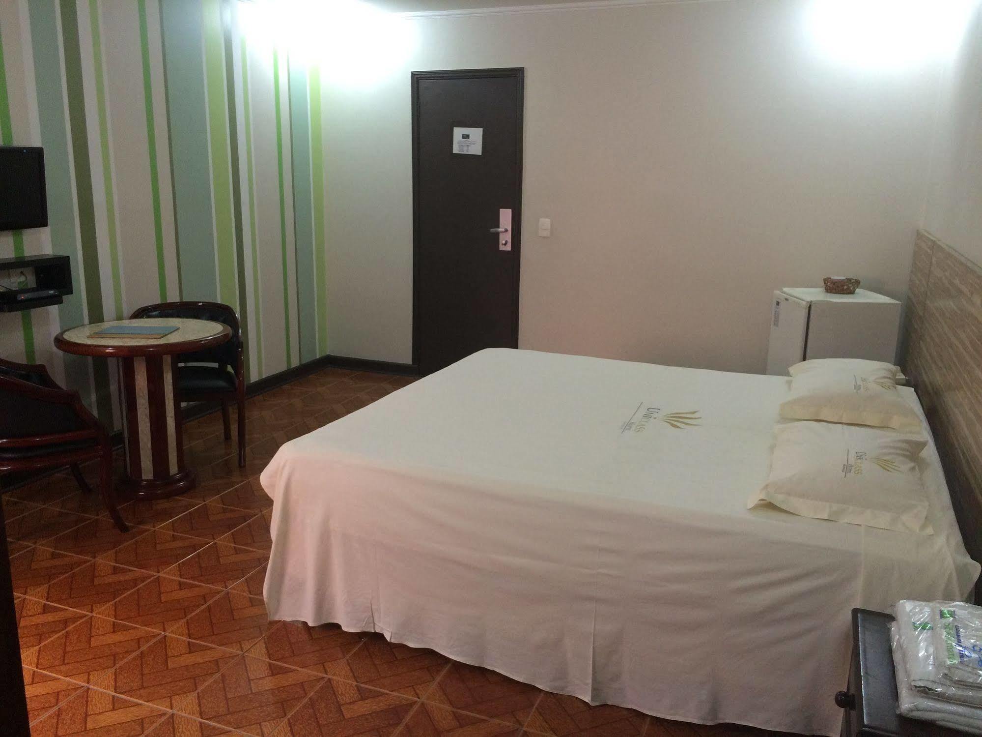 Uniclass Hotel Pinheiros เซาเปาโล ภายนอก รูปภาพ