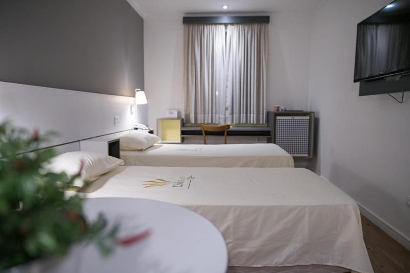 Uniclass Hotel Pinheiros เซาเปาโล ภายนอก รูปภาพ